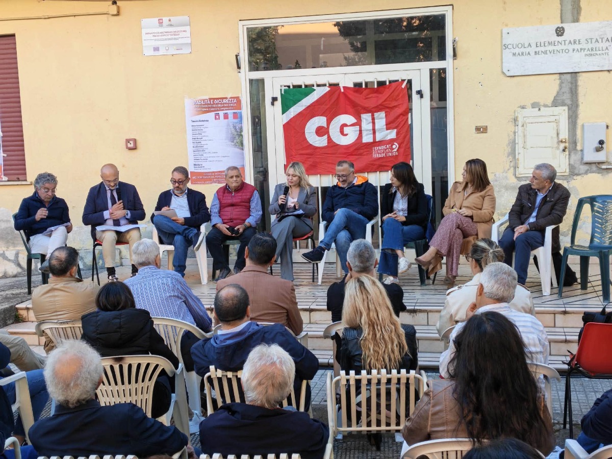 Sila Greca, strade e sicurezza: «Il lavoro regolare è la risposta allo spopolamento» - Foto Uff. Stampa Cgil 