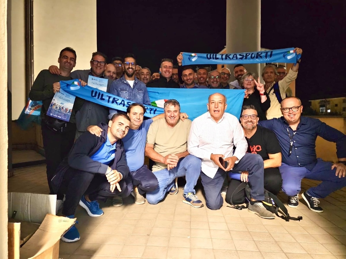 Amaco, dalla crisi alla nuova fase: Uiltrasporti, «Ora tutelare lavoro e servizio» -  Foto Uff Stampa Uil Cosenza