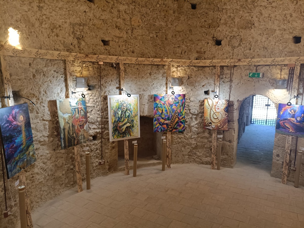 Crotone - Il Premio Castello va oltre la pittura e anima la città - Foto: Mostra Premio Castello