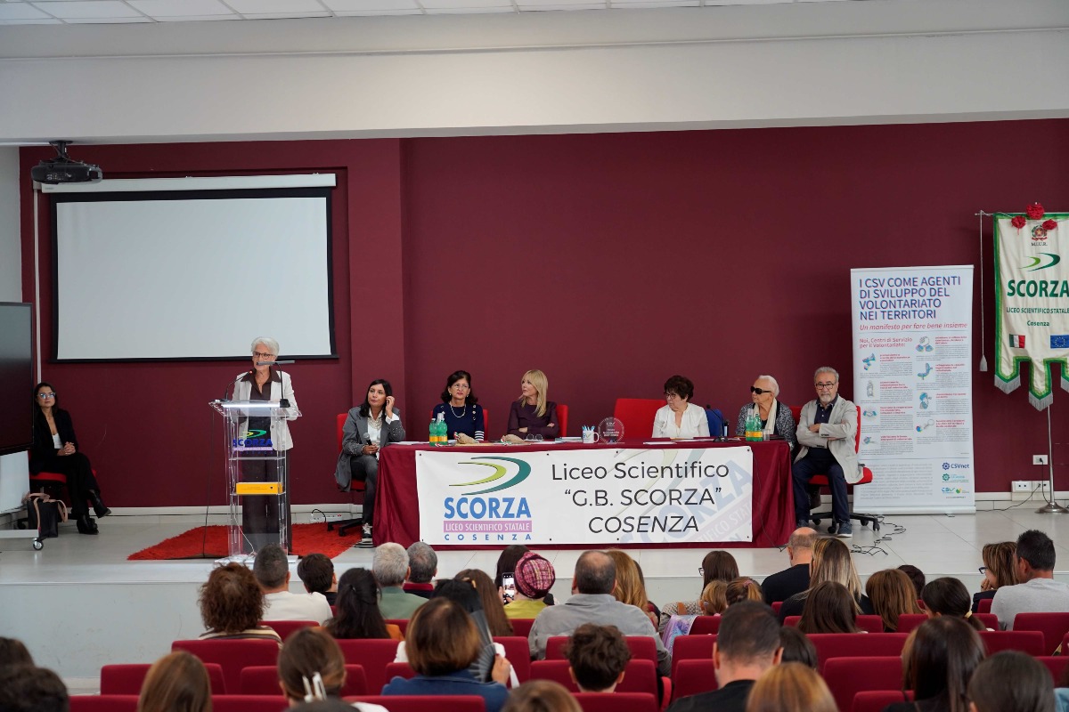 (Foto) Cosenza - Premiati i giovani vincitori del Premio Volontario dell’anno - Foto: Ufficio stampa Csv Cosenza