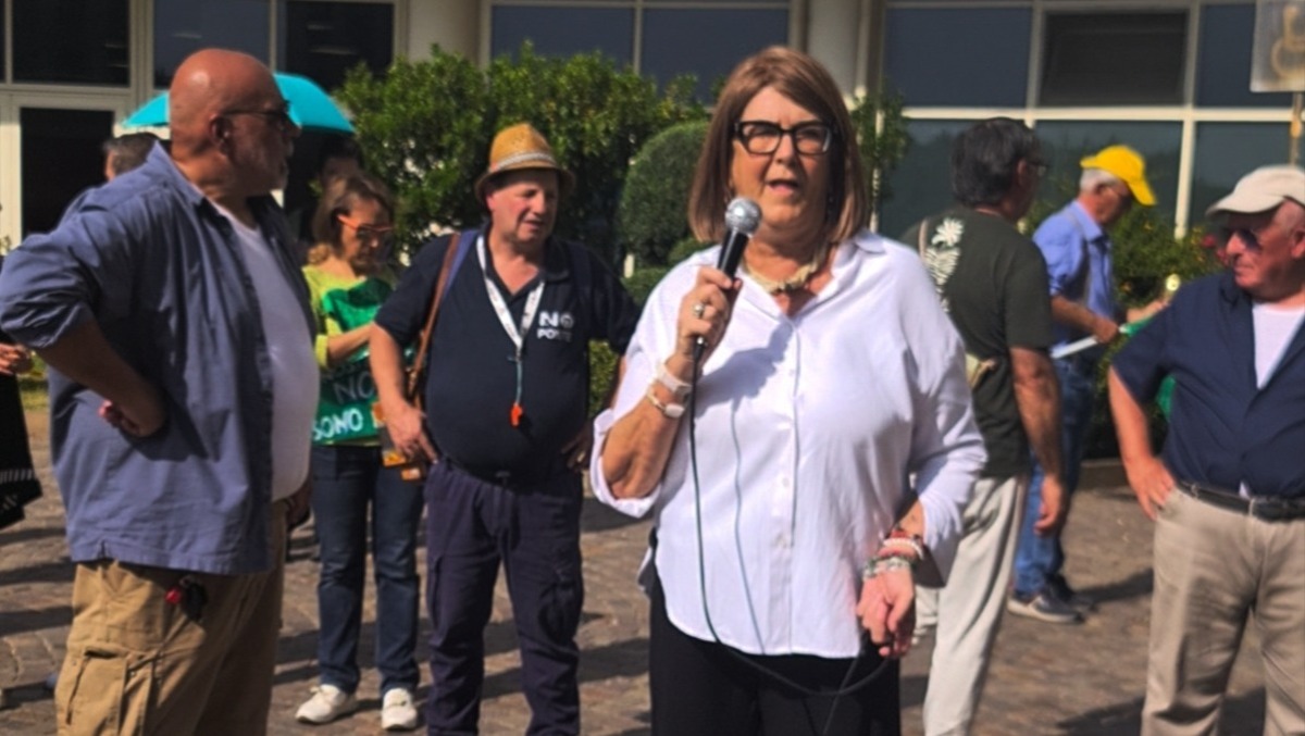 Catanzaro, protesta contro l’eolico: Barbuto propone una legge per tutelare il territorio - Foto: Uff. Stampa Elisabetta Barbuto