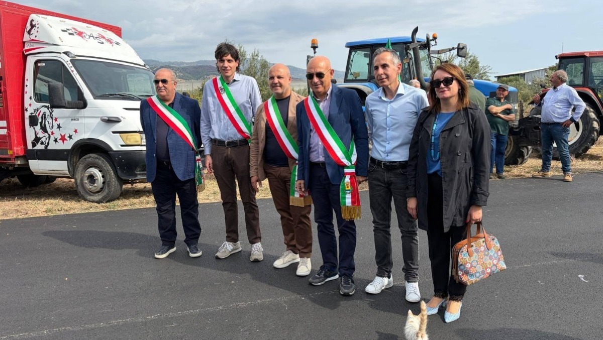 Caro gasolio, la protesta degli agricoltori continua a Francavilla Marittima: appello a cittadini e istituzioni - Foto: Uff. Stampa Comune di Francavilla Marittima