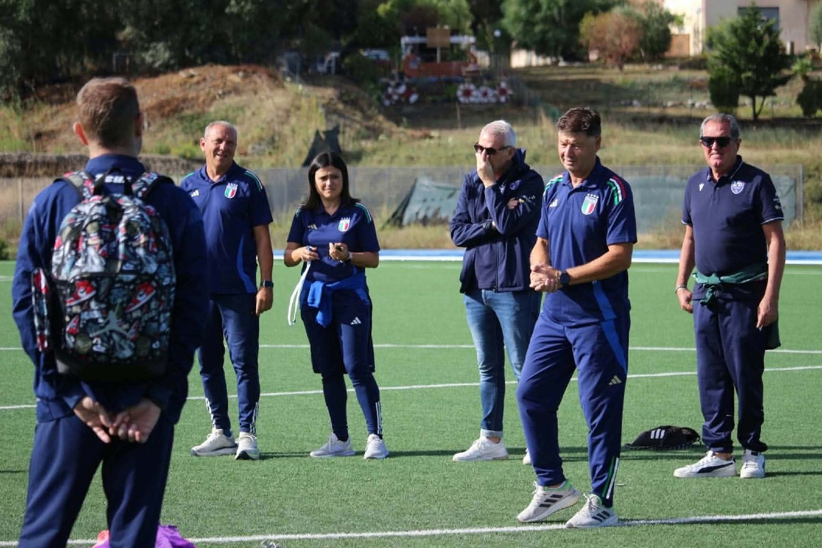 Crotone, successo per i Play Days: una giornata dedicata al calcio femminile giovanile