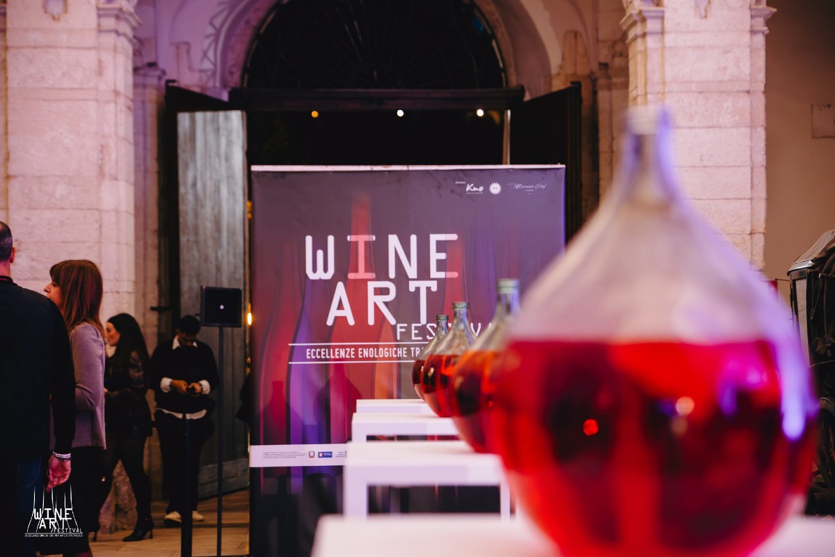 WineArt Festival, successo a Cosenza per la quinta edizione: il 22 ottobre le premiazioni - Foto Uff. Stampa Wine Art Festival Cosenza 