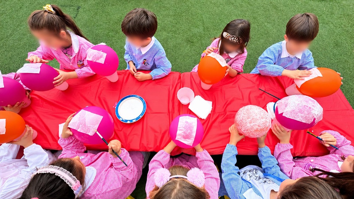 Corigliano-Rossano, al Polo Magnolia l’anno scolastico inizia con le mani nel colore - Foto Uff. Stampa Comunicazione Istituzionale/Strategica 