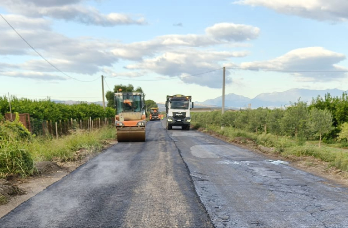 Provincia di Cosenza, prosegue il piano di manutenzione straordinaria della rete stradale - Foto: Uff. Stampa Provincia di Cosenza