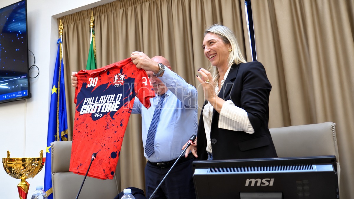 (VIDEO) La Pallavolo Crotone riparte dai giovani e dai campionati regionali - Foto: Redazione 