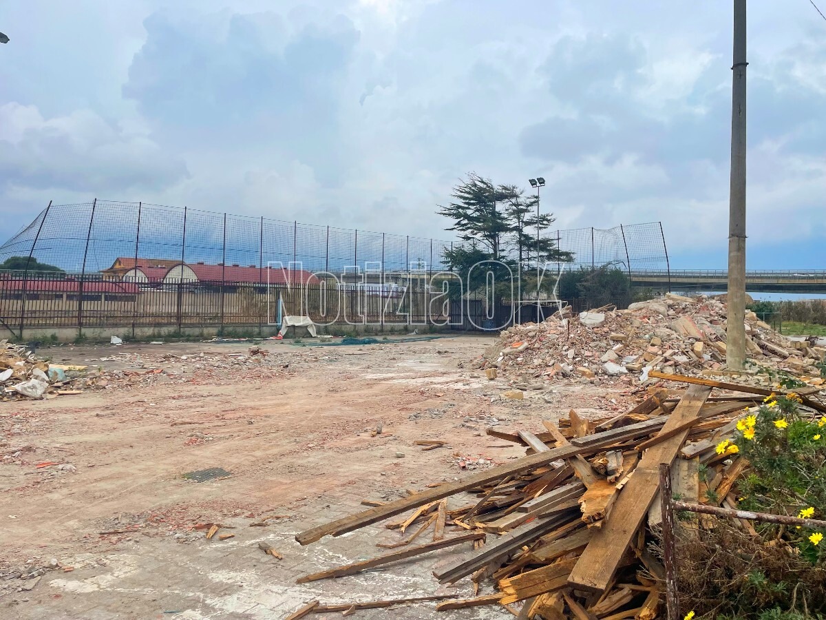 Crotone - Demolita la chiesetta di Fondo Gesù, resta da riqualificare l'area - Foto: Archivio Redazione