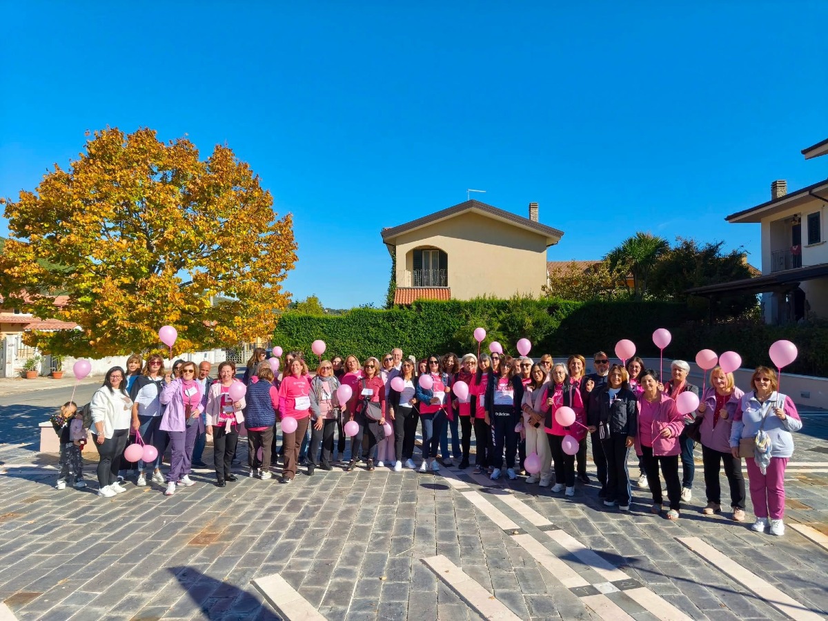 San Fili in rosa, camminata per la prevenzione e il sostegno alla ricerca scientifica - Foto: Uff. Stampa Comune di San Fili