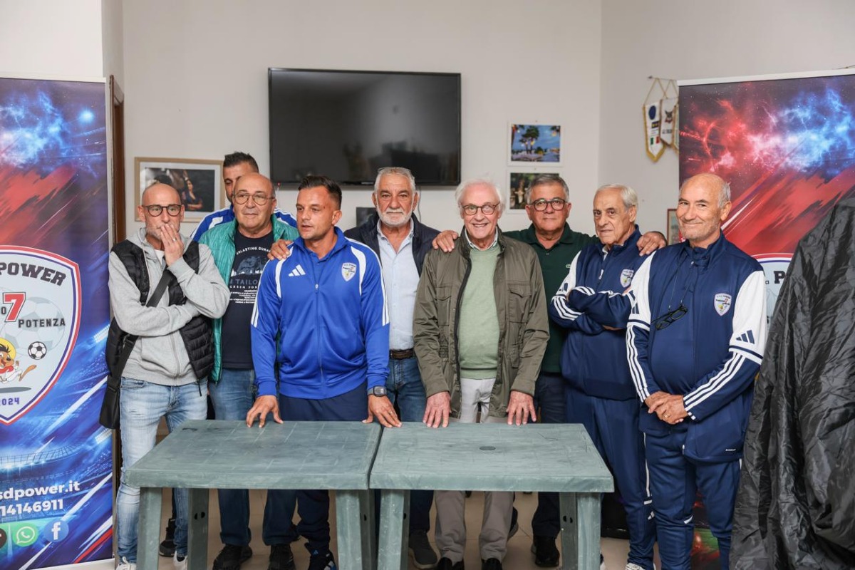 ASD Power, presentate le nuove maglie: cresce l’entusiasmo in vista dell’esordio in Terza Categoria - Foto: Uff. Stampa ASD Powe
