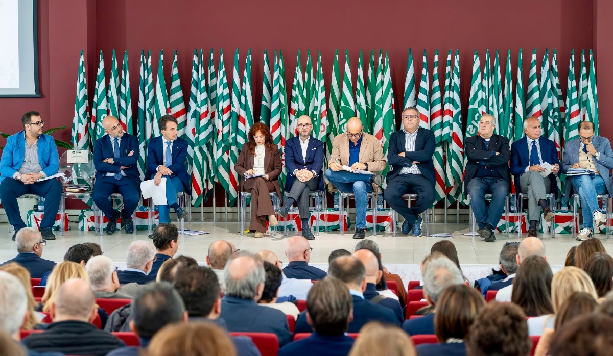 CISL Cosenza, presentata la piattaforma territoriale: «Creare le condizioni per restare e costruire il futuro» - Foto: Uff. Stampa Cisl Cosenza