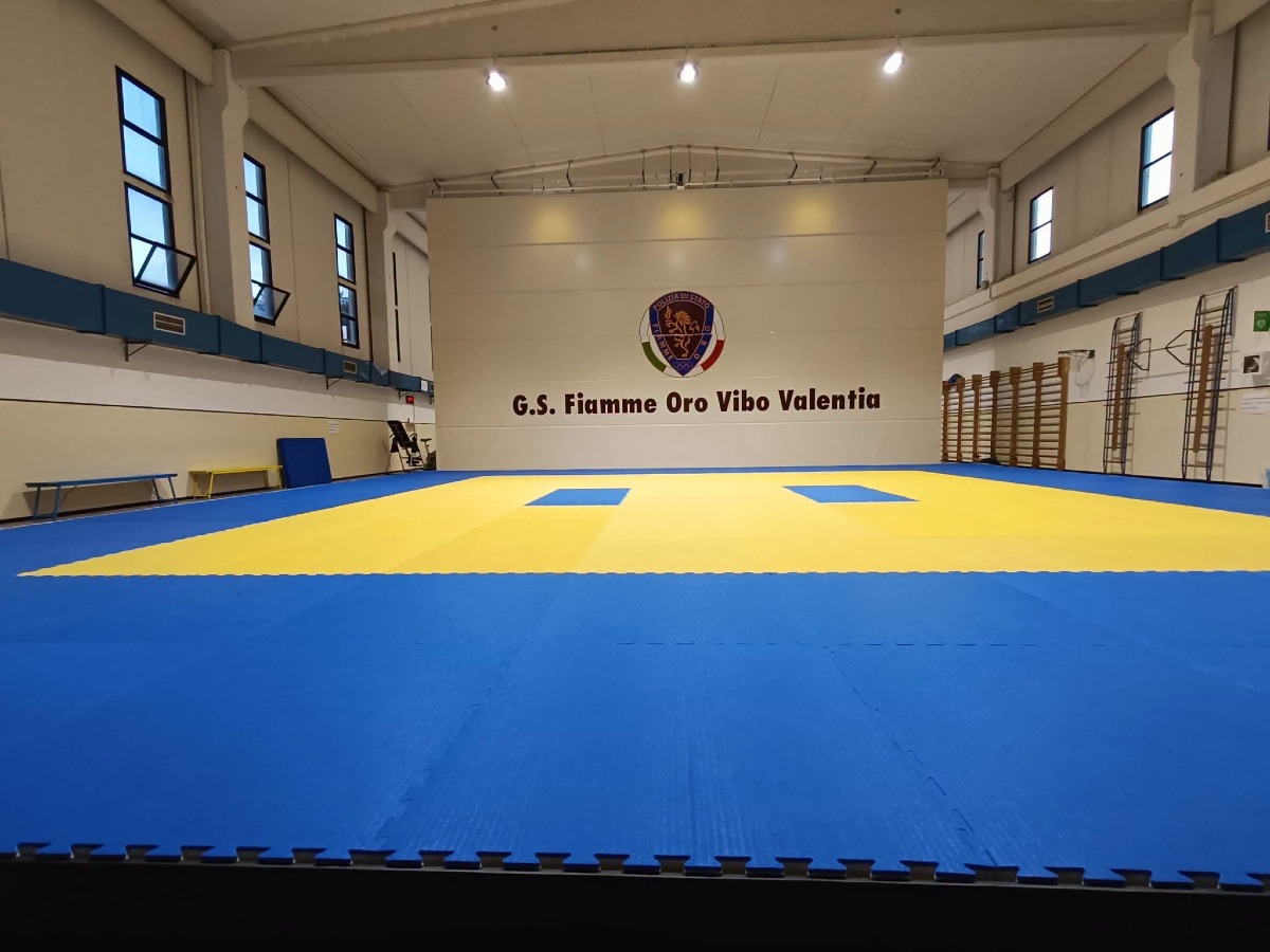 Vibo Valentia, aperte le iscrizioni alle Fiamme Oro: corsi di Judo e pesistica per i giovani - Foto: Uff. Stampa Questura di Vibo Valentia