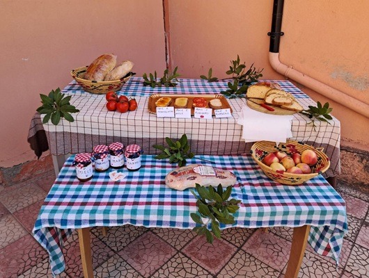 Mandatoriccio, al Comprensivo “We Care” riporta a scuola i sapori dell’infanzia