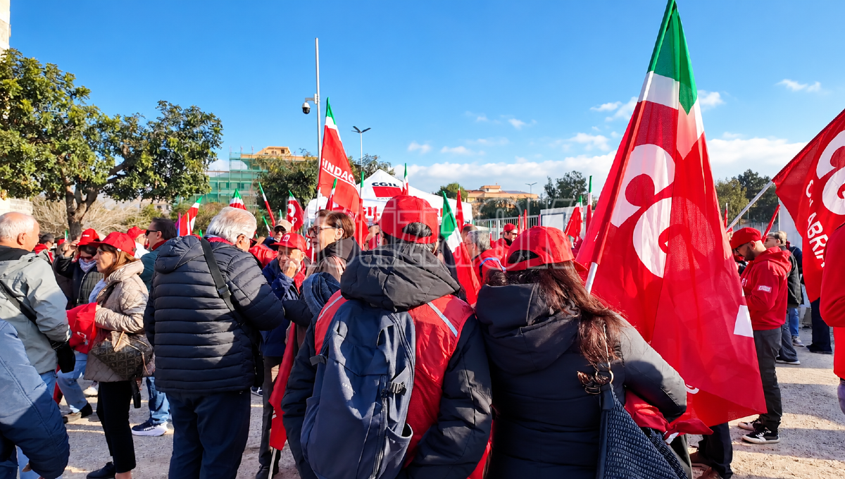 Sciopero generale del 20 novembre, la Flai Cgil chiama alla mobilitazione a Cosenza - Foto: Redazione 