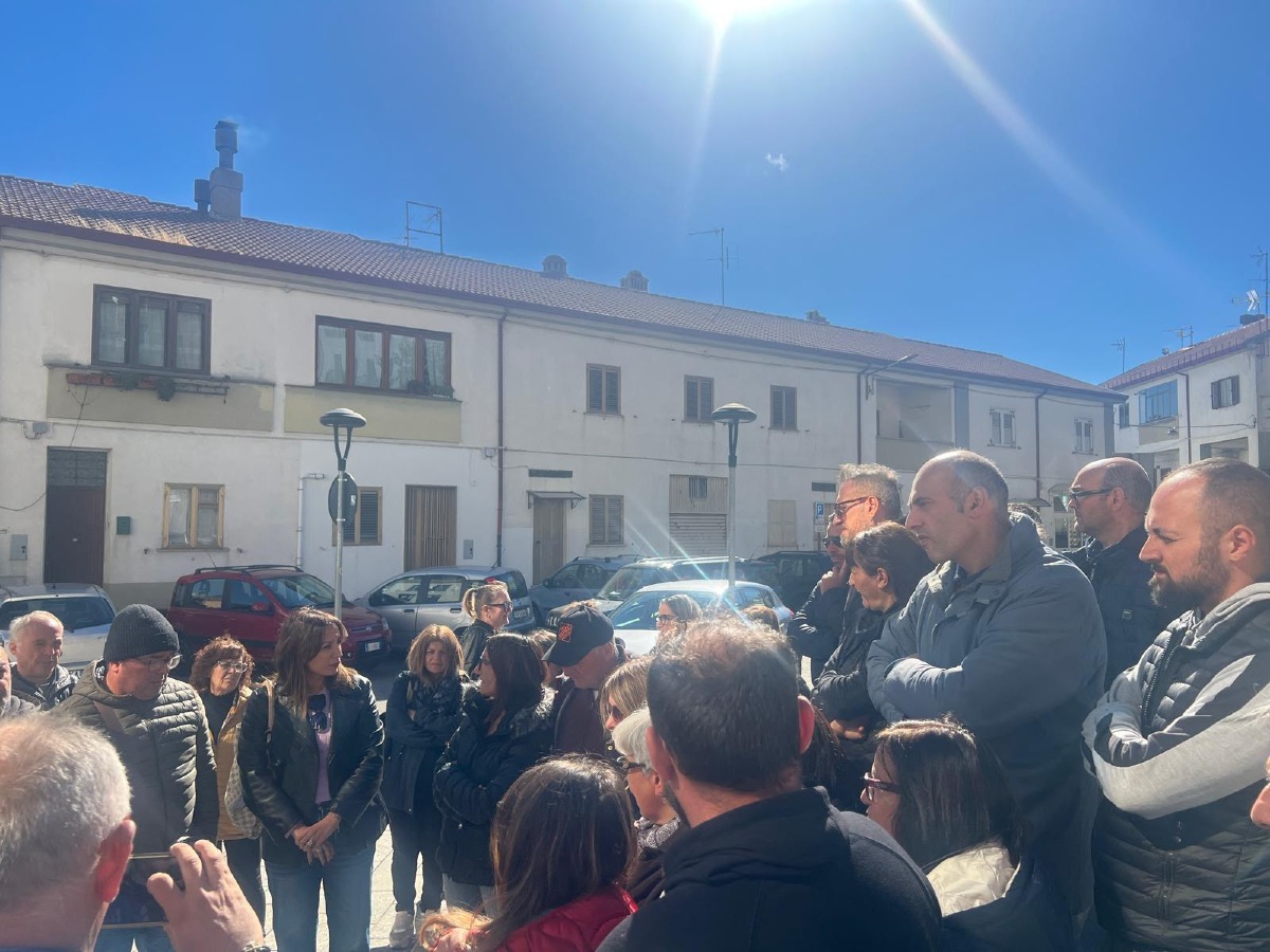 San Giovanni in Fiore, Scutellà (M5S) sugli “invisibili”:  "La Regione si assuma le sue responsabilità" - Foto: Uff. Stampa Elisa Scutellà