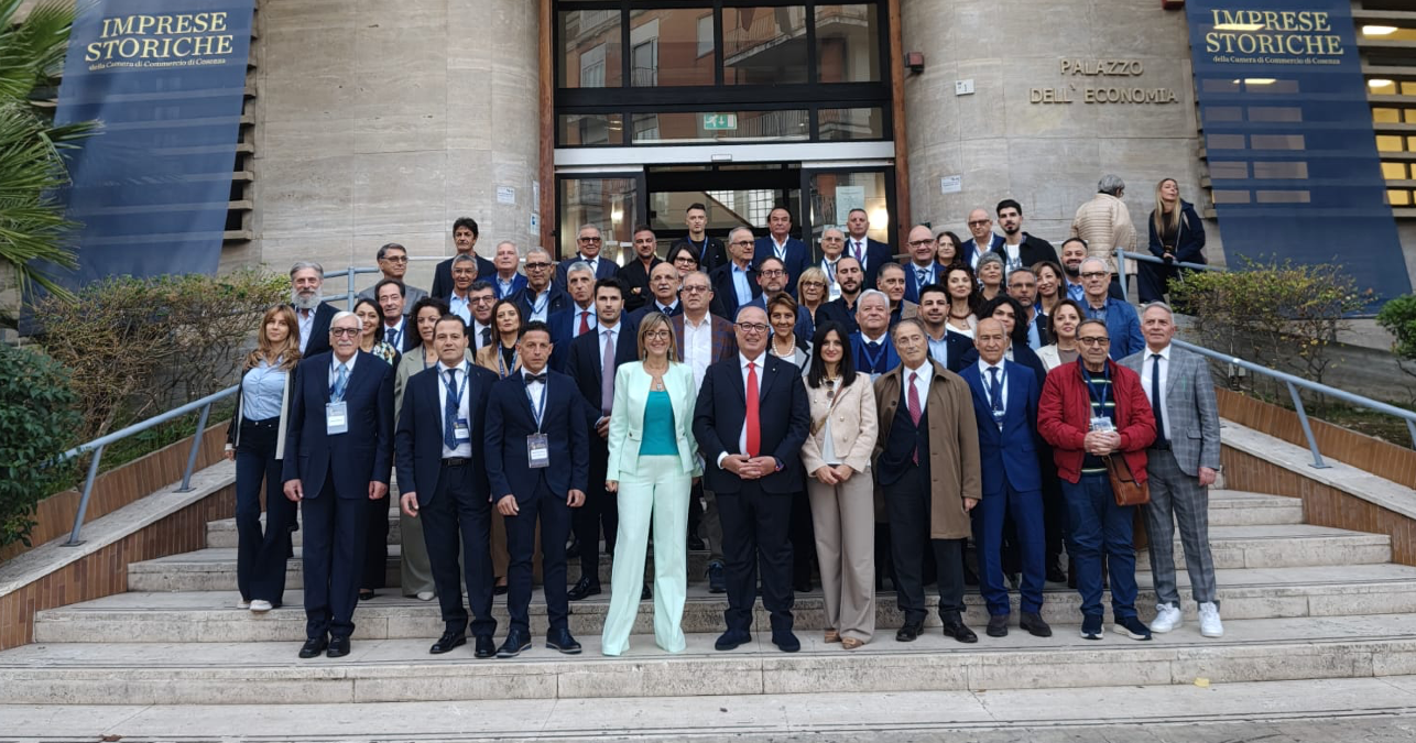 Camera di Commercio di Cosenza, premiate 30 Imprese Storiche - Foto: Uff. Stampa Camera di Commercio di Cosenza 