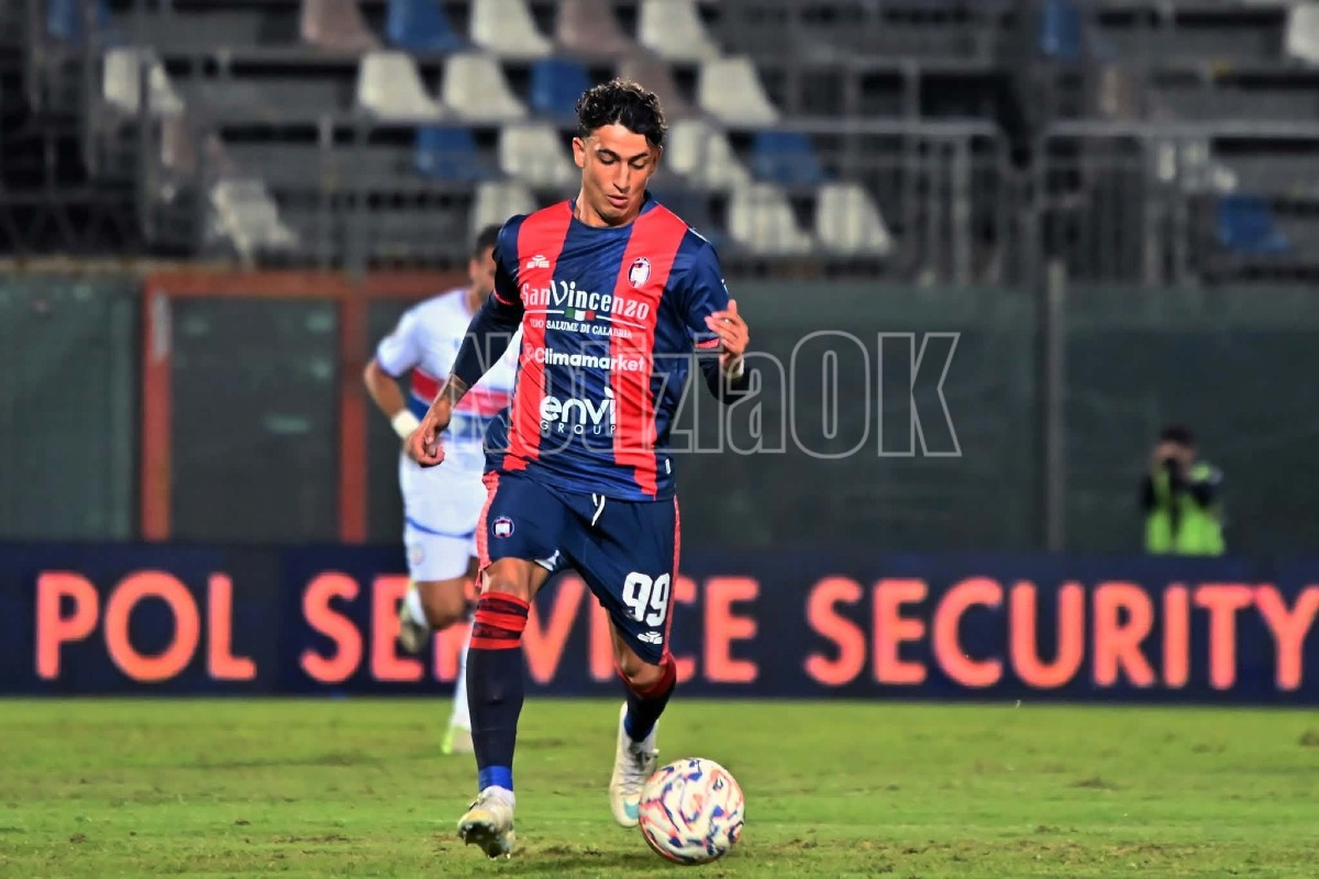 Crotone-Casarano 0-1, il cuore non basta: squali battuti di misura allo Scida - Foto: Redazione