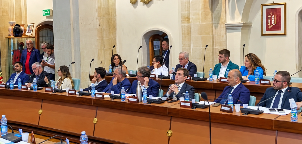 Corigliano-Rossano, la maggioranza fa quadrato attorno a Flavio Stasi: «Fiducia nel sindaco» - Foto Uff Stampa Amministrazione Corigliano-Rossano 