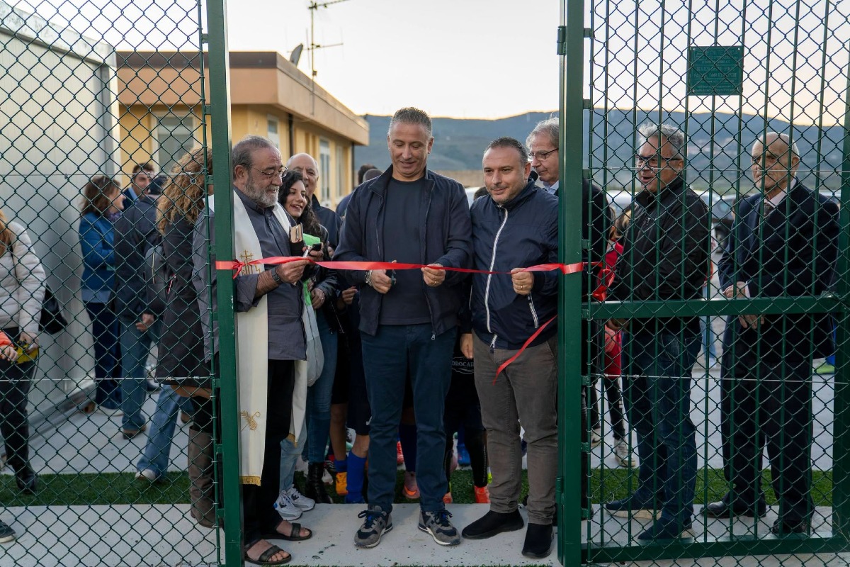 Squillace, inaugurato il nuovo campo sportivo polifunzionale - Foto: Uff. Stampa Comune di Squillace