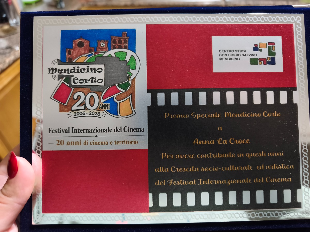 Anna La Croce premiata al Mendicino Corto 2026 - Foto: Uff. Stampa Anna La Croce 