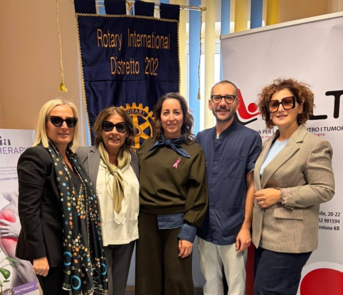 Isola Capo Rizzuto, giornata di prevenzione senologica con Rotary Club Aurora Jonica e LILT - Foto: Uff. Stampa Rotary Club Aurora Jonica  