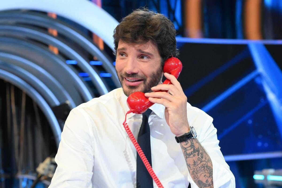 Affari Tuoi, stasera non va in onda (di nuovo): ecco quando torna De Martino - 