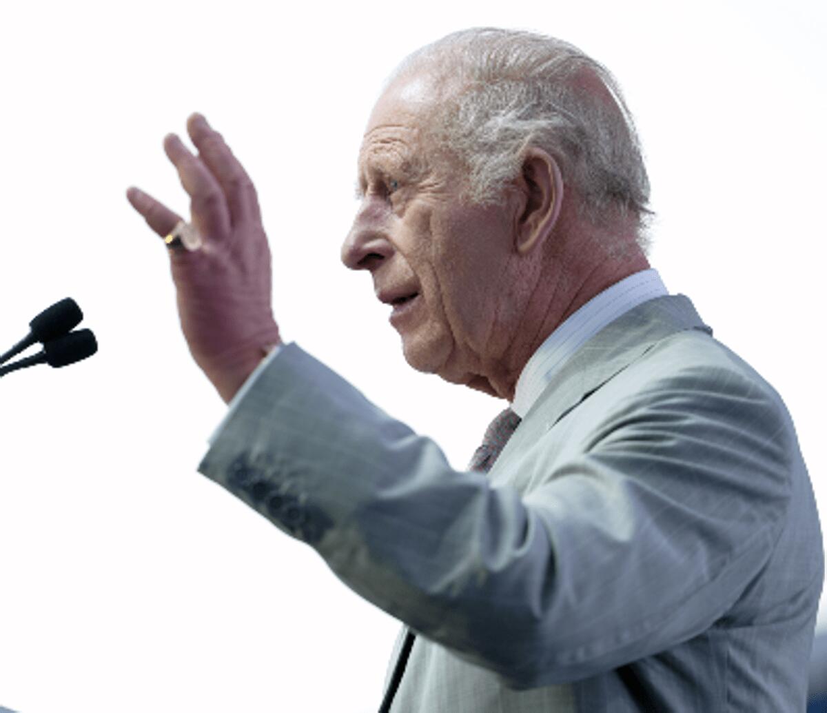 Re Carlo, secondo giorno ai Caraibi: i passi di danza dopo le scuse sulla schiavitù - 