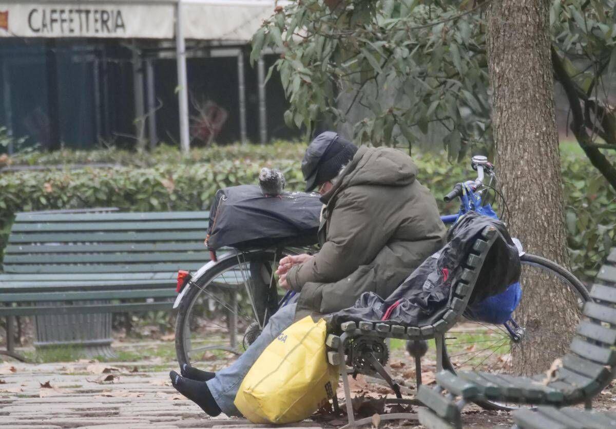 Istat: "Oltre 5,4 milioni di individui in povertà assoluta in Italia nel 2025" - 