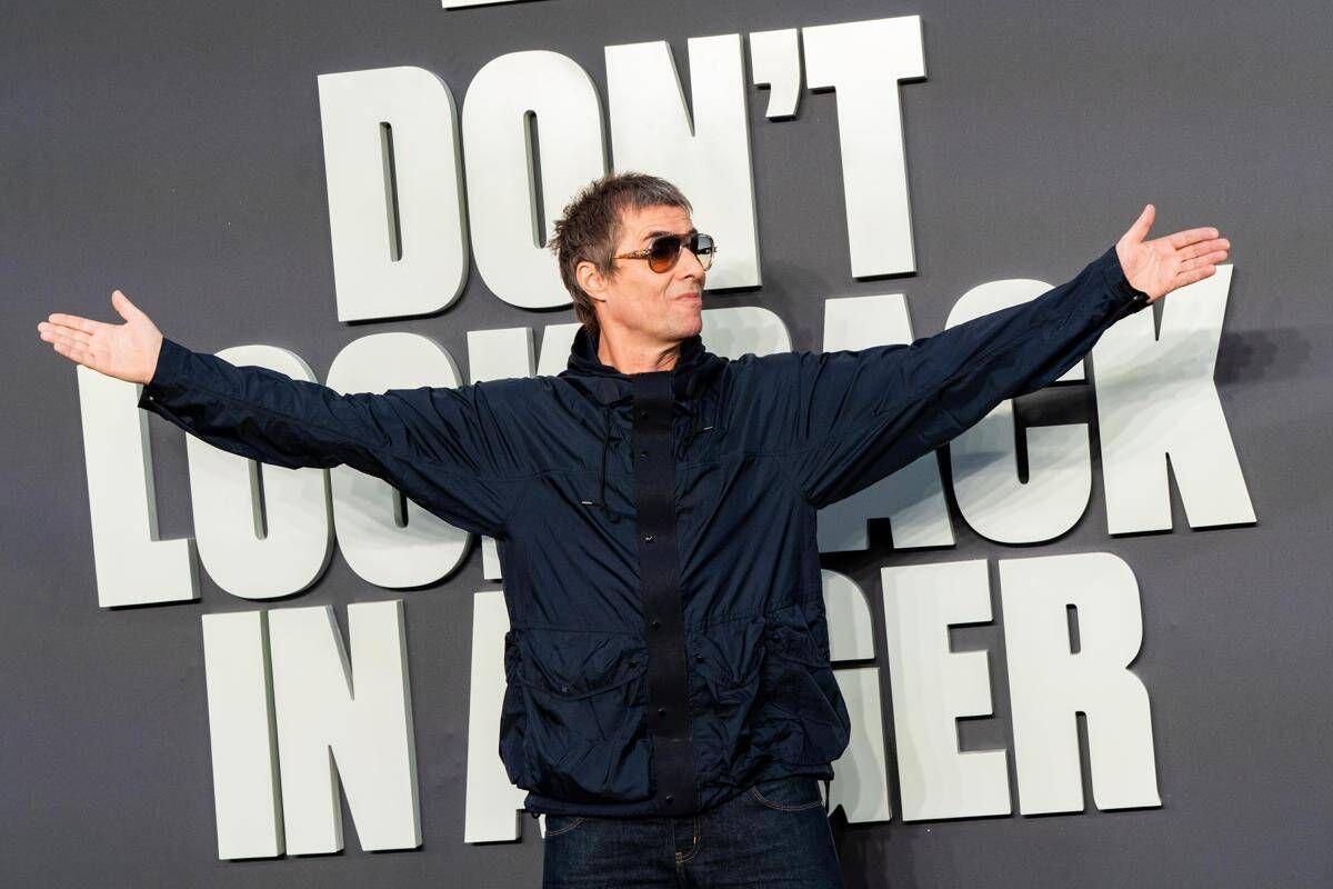 Liam Gallagher difende il Manchester City: "Gli altri corrotti, noi pronti a morire sulla croce come Gesù" - 