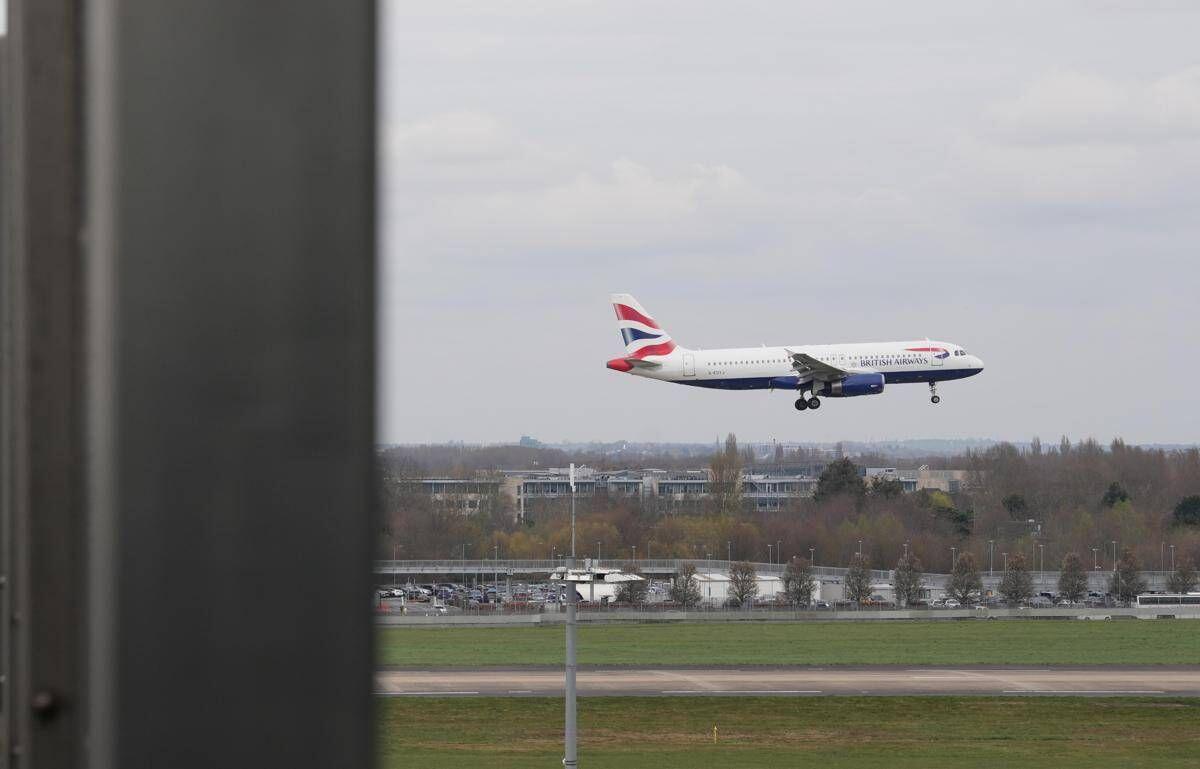 Gb, emergenza su volo British Airways per Chicago: aereo rientra a Londra - 