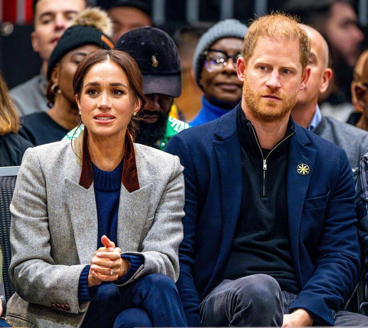 Harry e Meghan torneranno in Usa per Natale? "Sandringham sarebbe troppo imbarazzante" - 