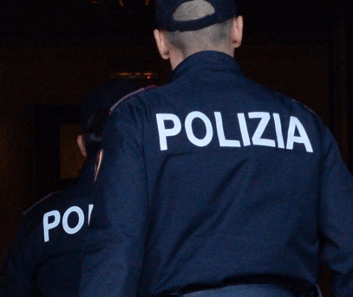 Roma, omicidio via Hortis: fermati due giovani, trovata l'arma del delitto - 