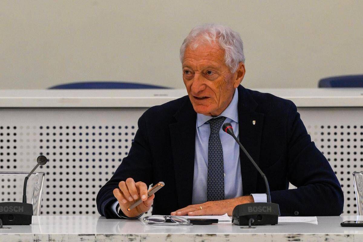 Buonfiglio: "Sul calcio si mantenga un confronto leale. Con la politica più risultati se non si litiga" - 