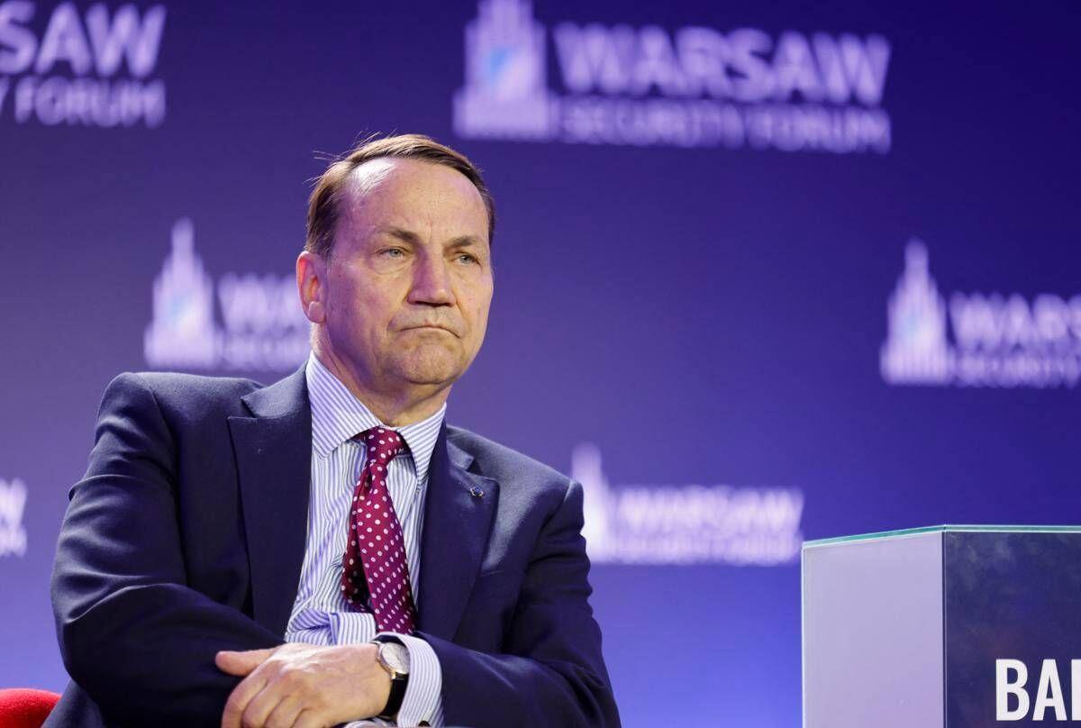 Russia, Polonia avverte Nato: "Preparare risposta forte se attacchi ibridi provocano vittime" - 