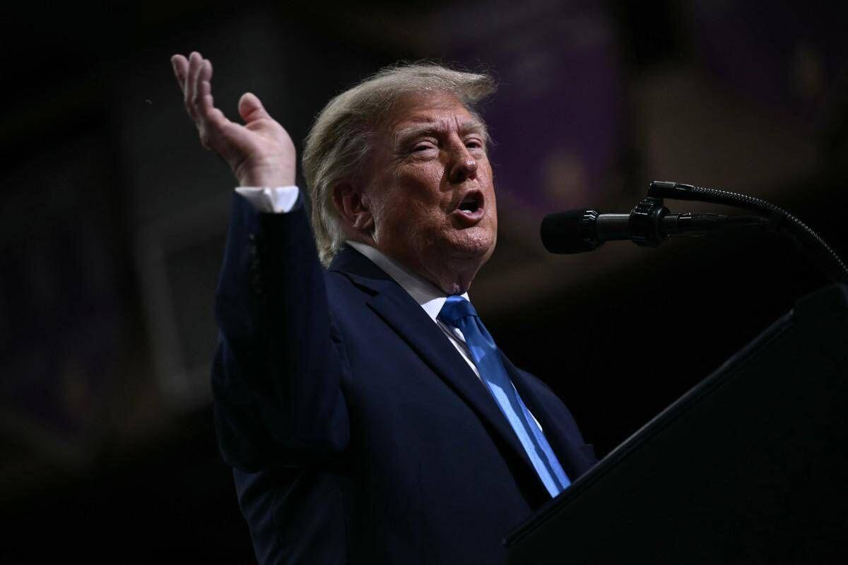 Trump: "Non credo che Cina e Russia stiano aiutando l'Iran" - 