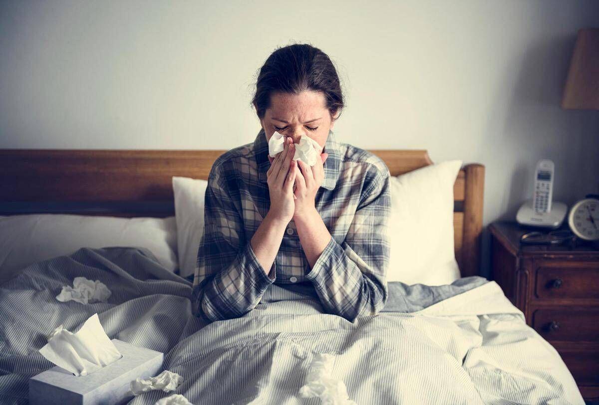 Influenza, raffreddore, virus: perché il muco cambia colore e cosa significa - 