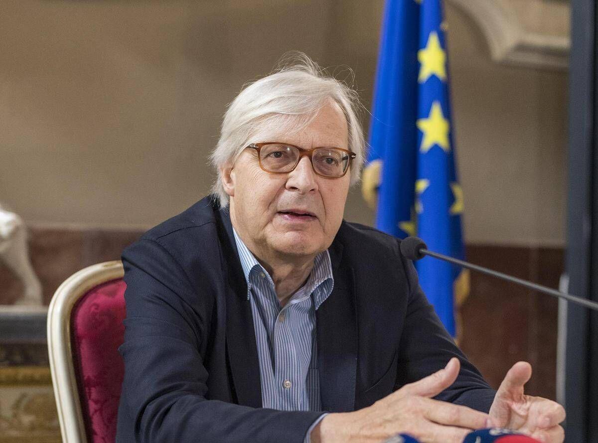 Sgarbi, condizioni stabili dopo tracheostomia: resta in terapia intensiva - 