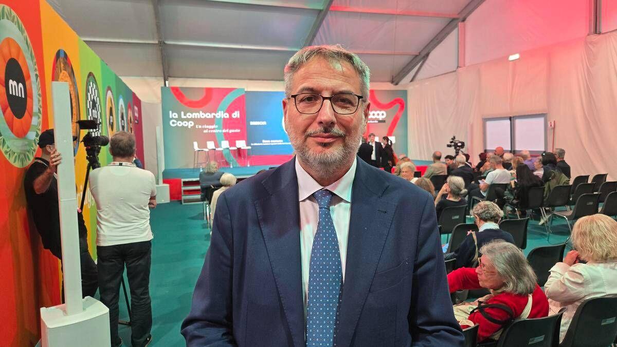 Imprese, Gamberini (Legacoop): "Sistema cooperativo redistribuisce il valore aggiunto" - 