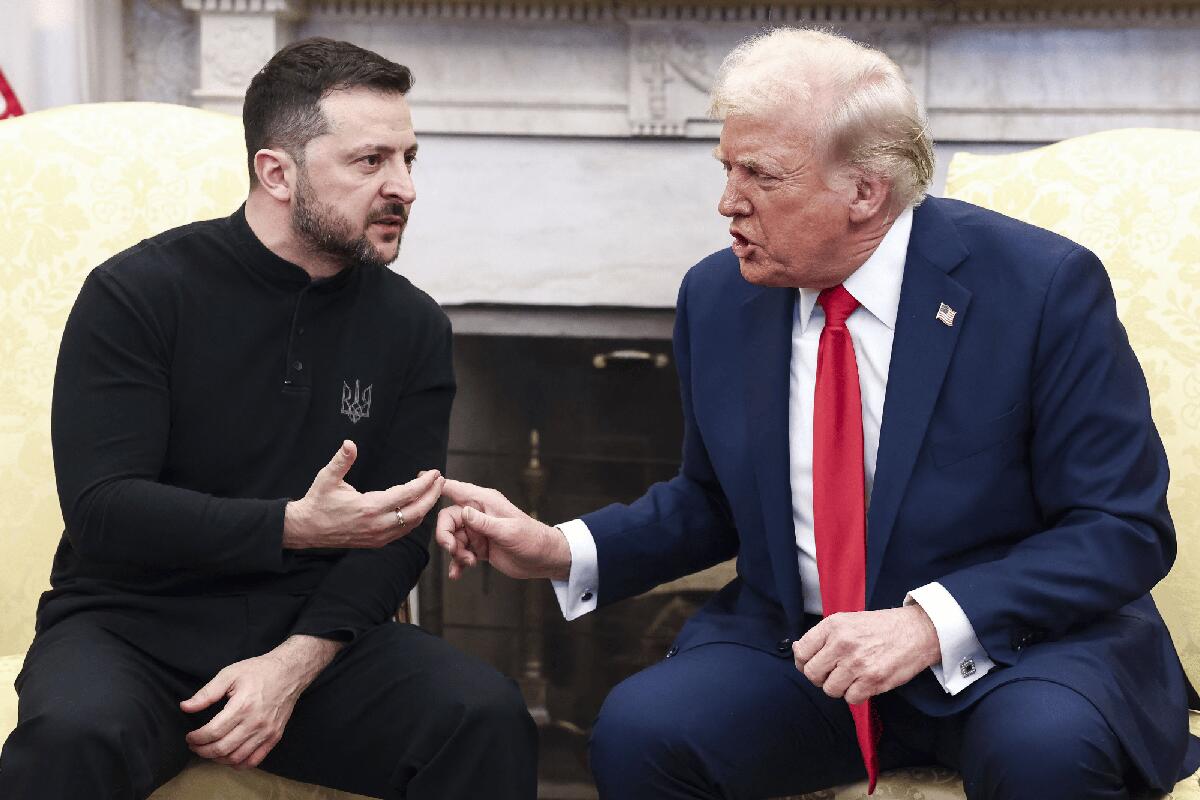 Trump: "Zelensky non vuole la fine della guerra". Il presidente ucraino: "Casa Bianca spinge Kiev alla resa" - 
