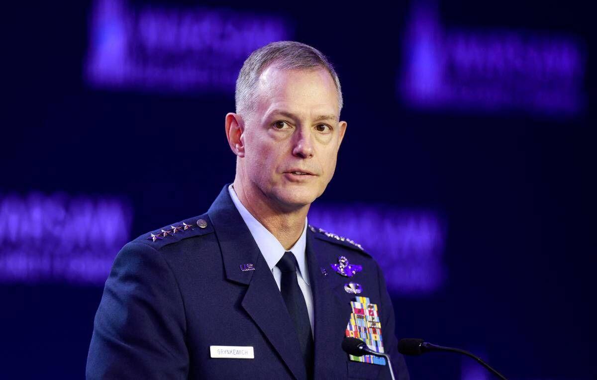 Nato, il comandante Grynkewich: "Non cerchiamo guerra con nessuno ma siamo pronti" - 