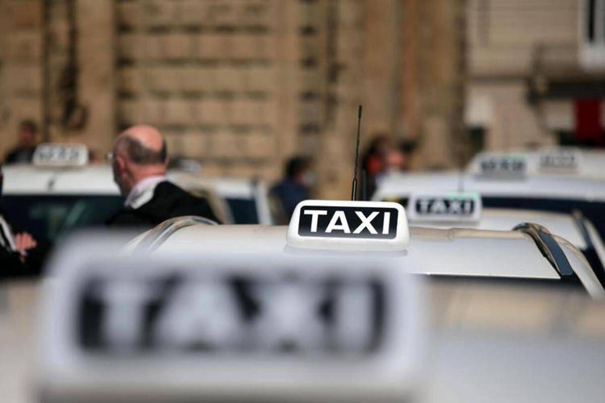 Taxi, sciopero nazionale il 15 dicembre: a novembre manifestazioni in tre città - 