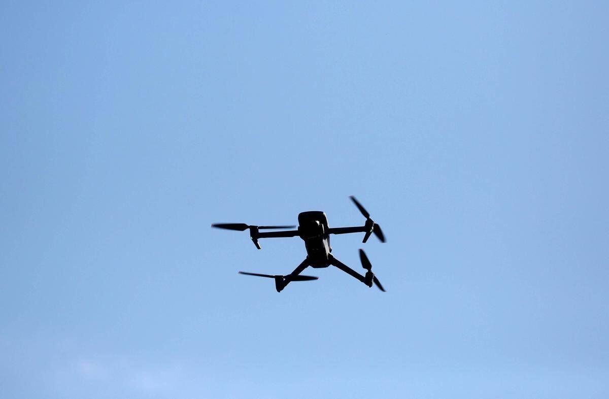 Lituania, drone invade spazio aereo: popolazione invitata a "cercare luogo sicuro" - 