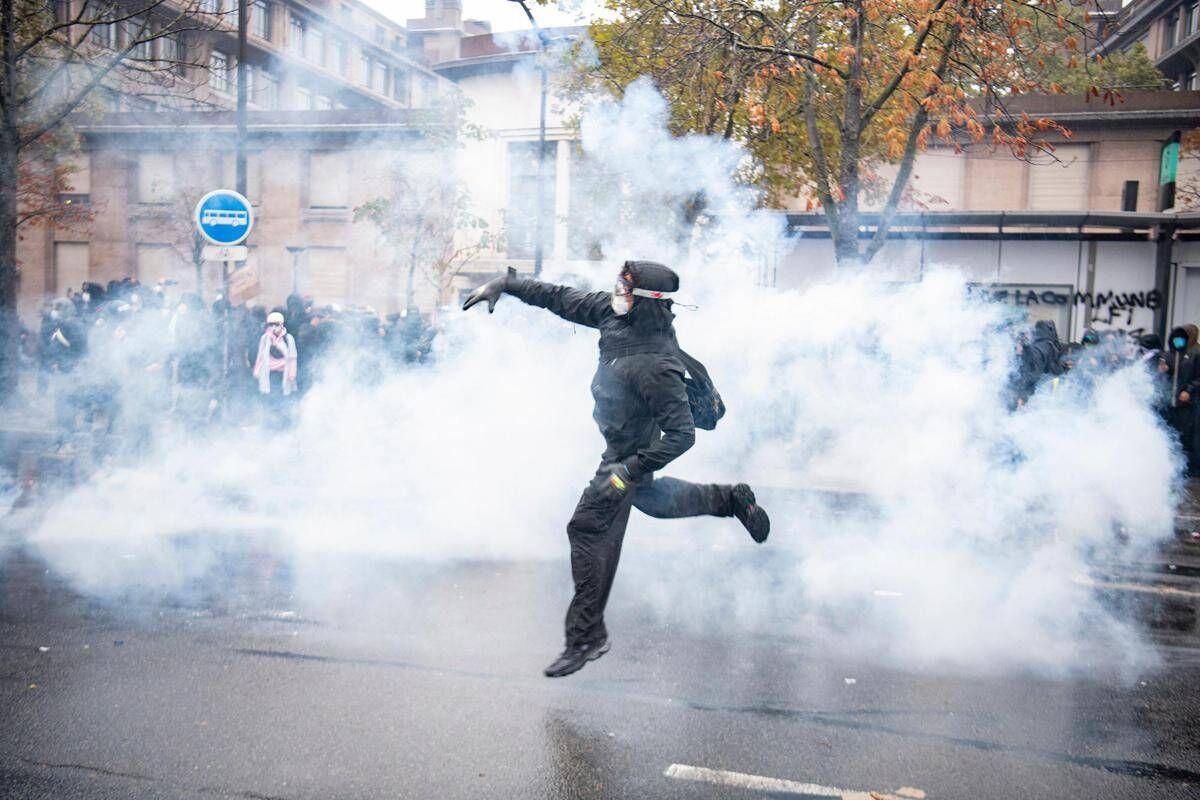 Nuove proteste oggi in Francia, l'allarme: "Manifestazioni ad alto rischio di violenza urbana" - 