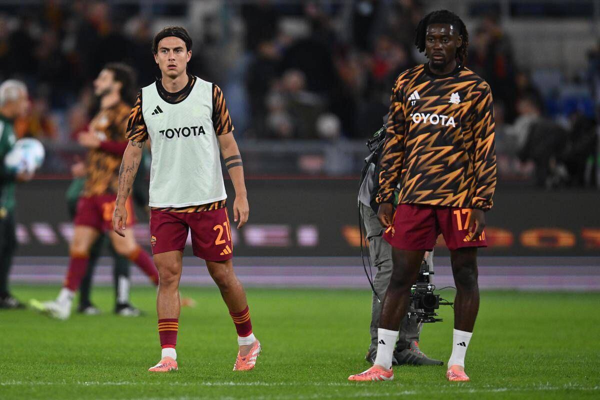 Roma in ansia per gli infortuni di Dybala e Koné, le condizioni dei calciatori giallorossi - 