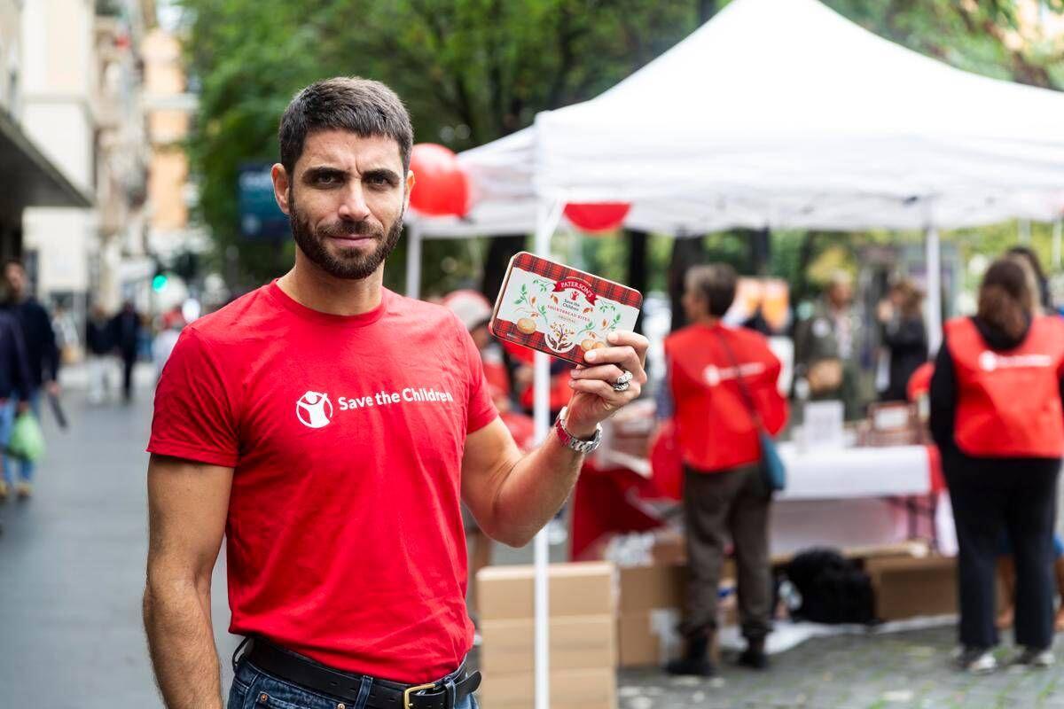 Minori: Marco Rossetti di 'Doc' in piazza con Save the Children per il weekend dei BisBuoni﻿ - 