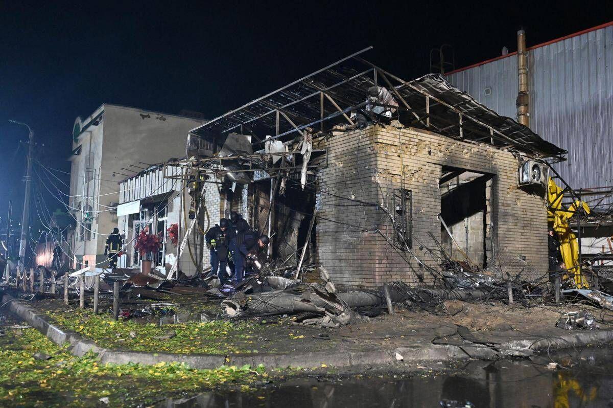 Ucraina, attacco missilistico russo su Kharkiv: almeno 3 morti. Il giallo della tregua energetica tra Mosca e Kiev - 