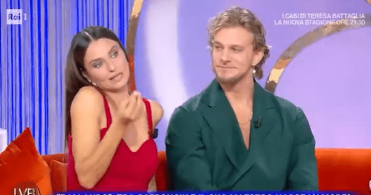 Ballando, Anna Safroncik chiarisce il rapporto con Leonardo Lini: "Normale cercare il contatto con lui, è il mio insegnante" - 