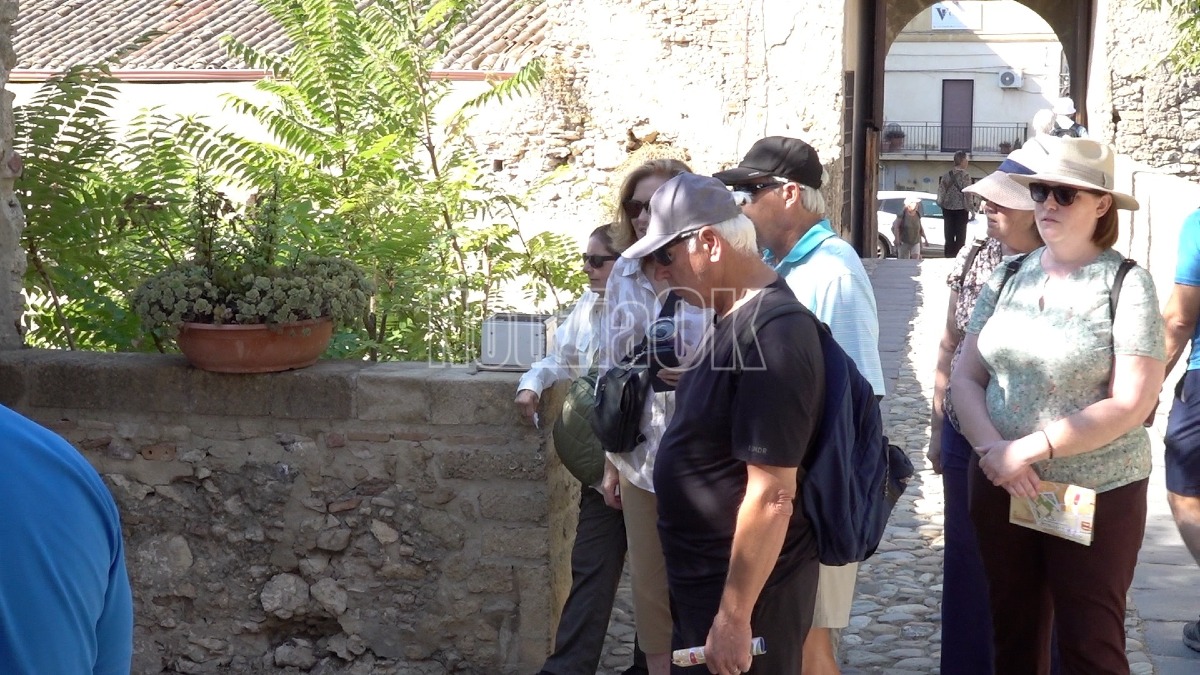 Castello e centro storico visita crocieristi - Foto Redazione 3.10.2026
