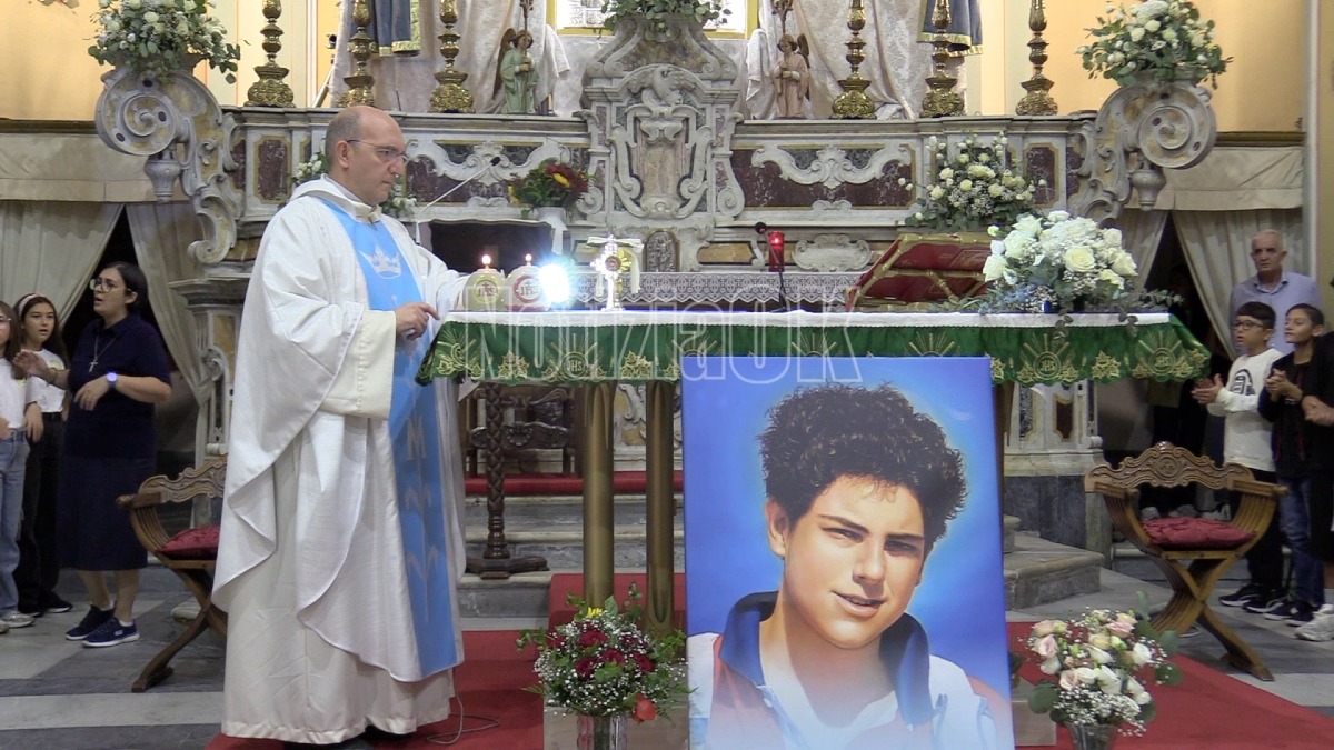 reliquie San Carlo Acutis Chiesa Immacolata - Crotone - Foto Redazione 7.10.2026