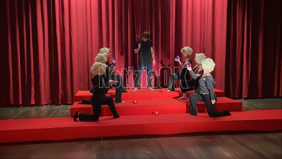 Set Amici per caso 2 - Foto Redazione 10.10.2026